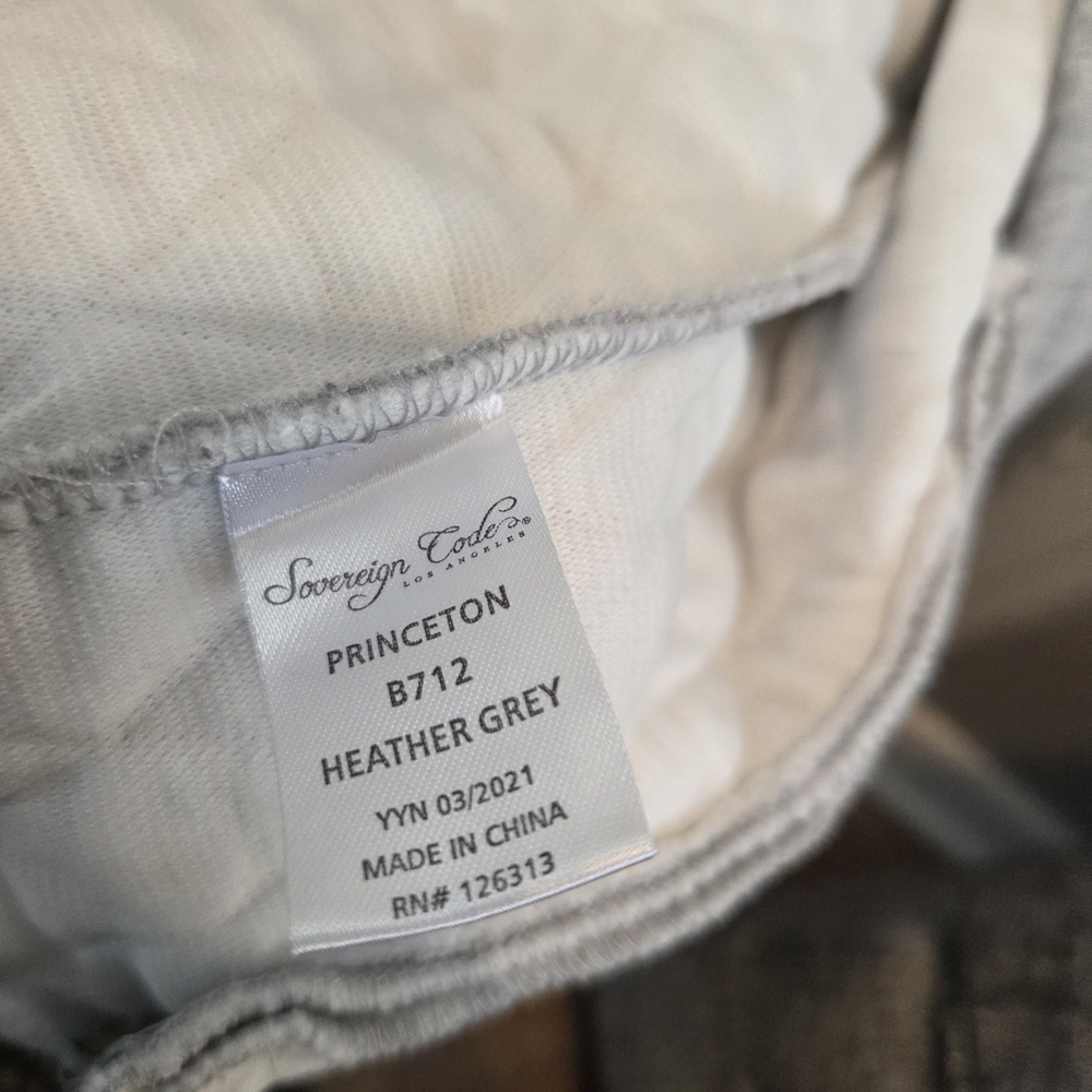 Sovereign Code Los Angeles, Gray Quilted Button-Up Jacket, Large - Picture 6 of 8